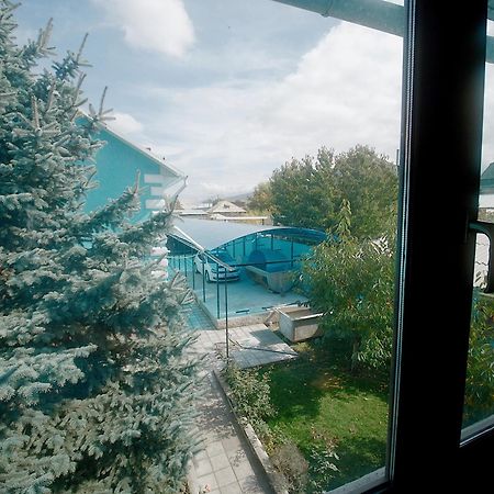 Guesthouse Alakol Karakoł Zewnętrze zdjęcie